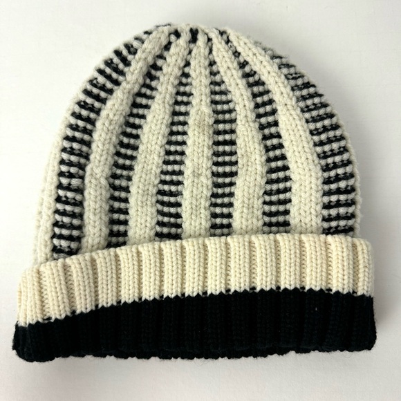 Lululemon Keepin’ It Cozy Torque Wool Hat/Beanie Ivory and Black - Picture 4 of 11
